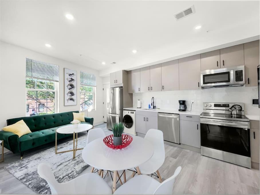 Classy Capitol Hill Apt, Steps From Dc Attraction Washington Luaran gambar